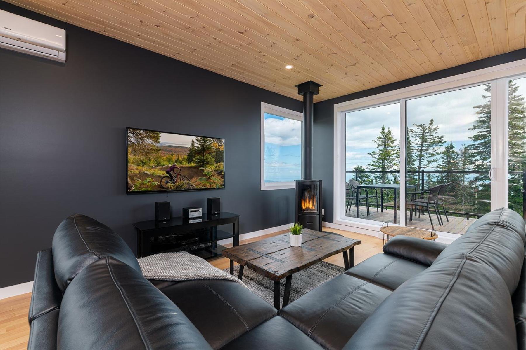 Les Chalets Du Massif De Charlevoix Petite-Riviere-Saint-Francois Room photo